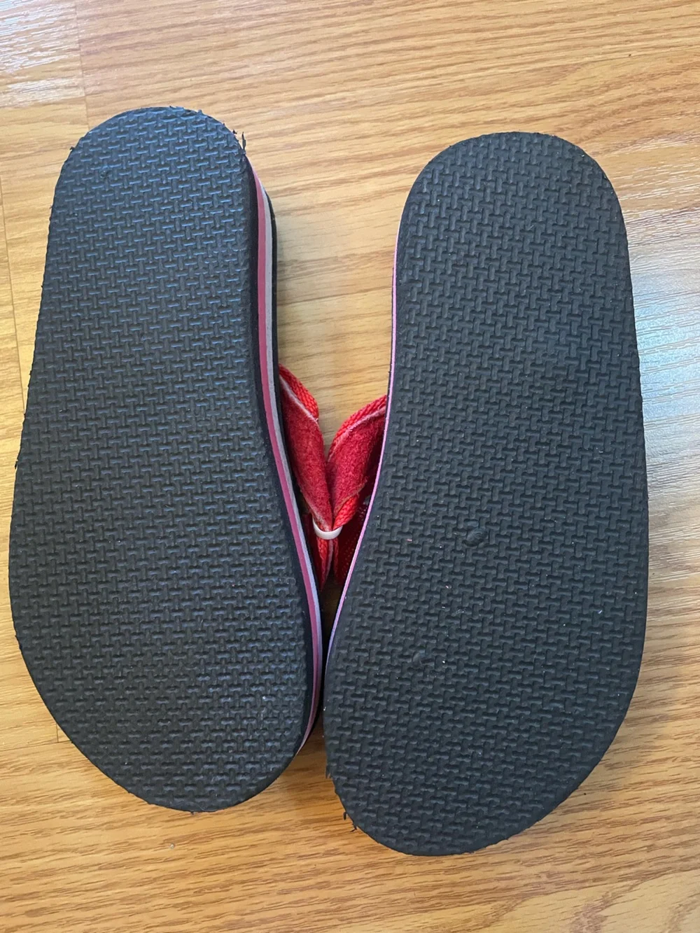 Kids Red Flip Flop Sandals - Comfortable Everyday Sandals